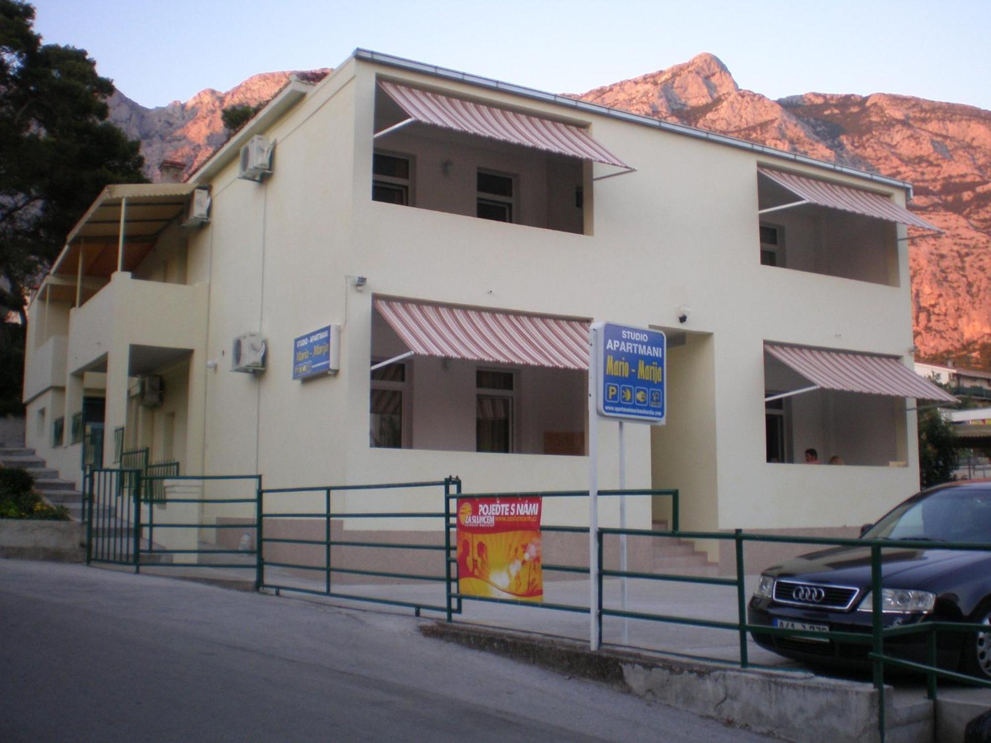 Studio Apartments Marija With Private Parking Makarska Exterior photo